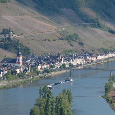 Weingut Helmut Barzen Apartman Zell an der Mosel Kültér fotó