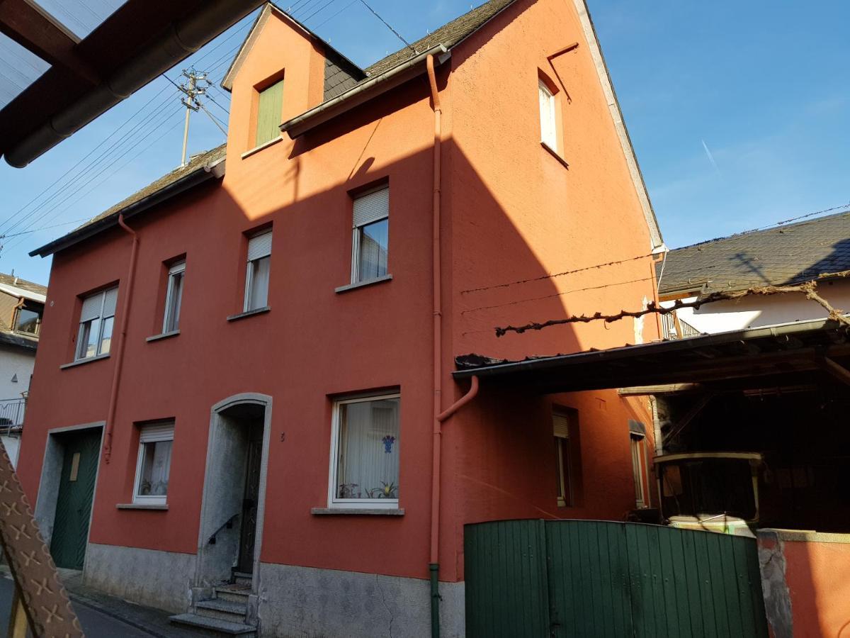 Weingut Helmut Barzen Apartman Zell an der Mosel Kültér fotó