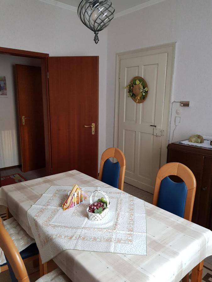 Weingut Helmut Barzen Apartman Zell an der Mosel Kültér fotó